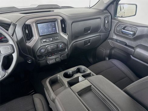 Used 2023 Chevrolet Silverado 1500 Custom Trail Boss AWD/4WD image 22