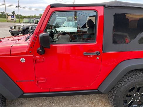 Used 2015 Jeep Wrangler Sport AWD/4WD image 46