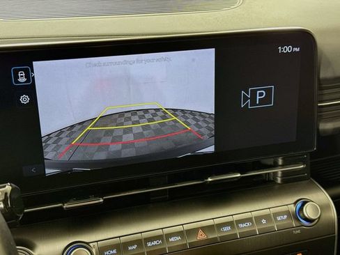 Used 2025 Hyundai Kona SEL AWD/4WD image 15