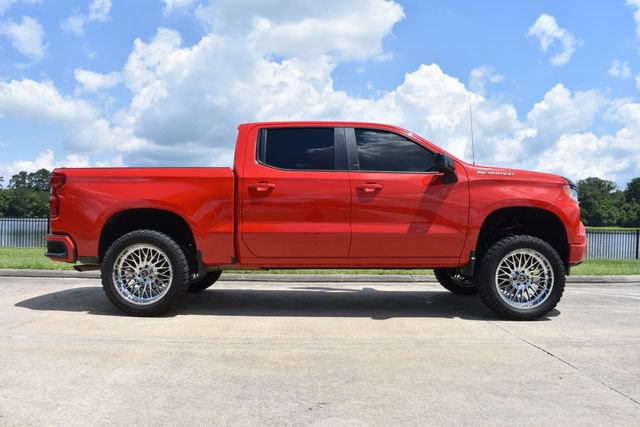 Used 2023 Chevrolet Silverado 1500 RST w/ Convenience Package II AWD/4WD image 3