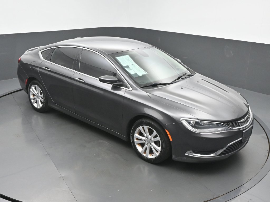 Used 2015 Chrysler 200 Limited w/ Convenience Group FWD image 44