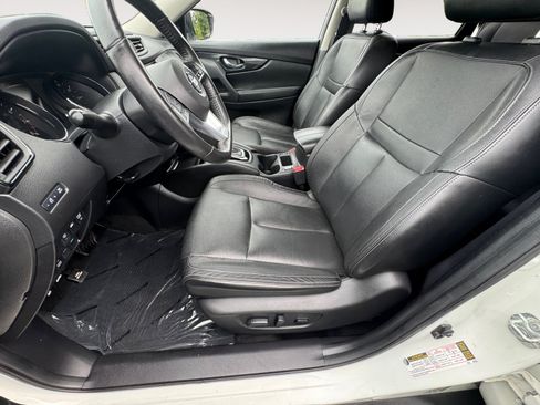 Used 2017 Nissan Rogue SL AWD/4WD image 14