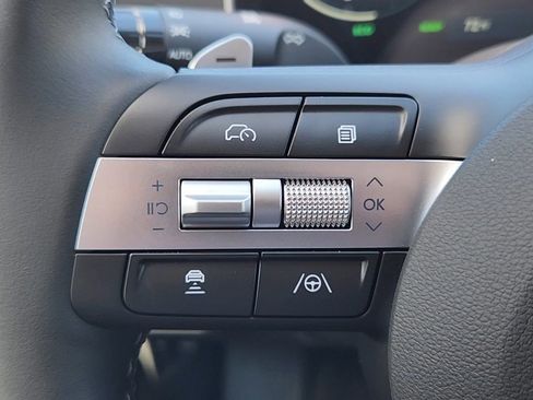 New 2025 Hyundai Sonata Limited image 12