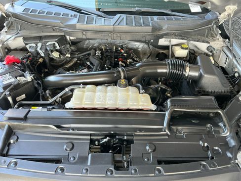 Used 2022 Ford F150 XLT w/ Equipment Group 302A High AWD/4WD image 19