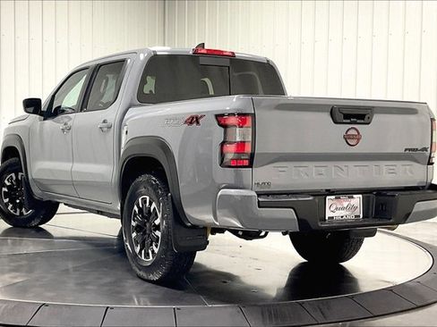 Used 2024 Nissan Frontier PRO-4X w/ Off-Road Protection Package image 12