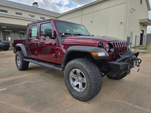 Used 2021 Jeep Gladiator Sport w/ Trailer Tow Package AWD/4WD image 3