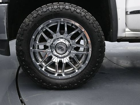Used 2014 GMC Sierra 1500 SLT w/ SLT Preferred Package AWD/4WD image 26