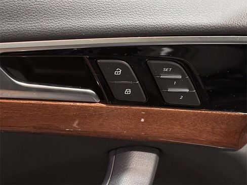 Used 2023 Audi A4 2.0T Premium w/ Convenience Package image 10