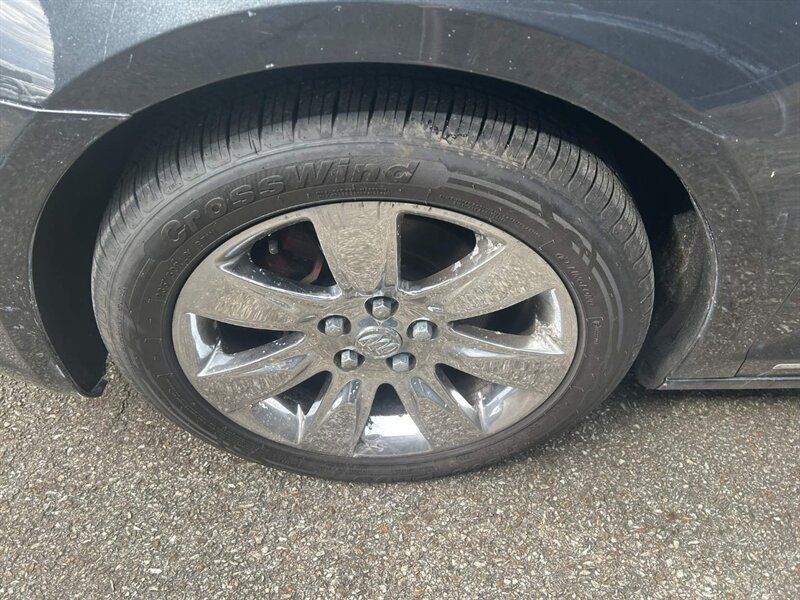 Used 2013 Buick LaCrosse Premium FWD image 28