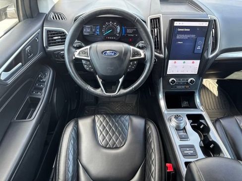 Used 2024 Ford Edge Titanium AWD/4WD image 5