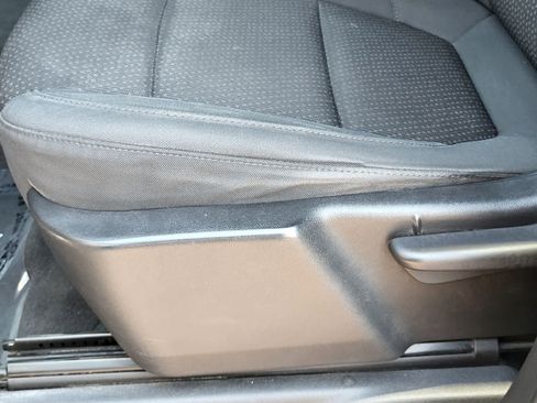 Used 2021 Chevrolet Silverado 2500 Custom w/ Custom Value Package AWD/4WD image 14