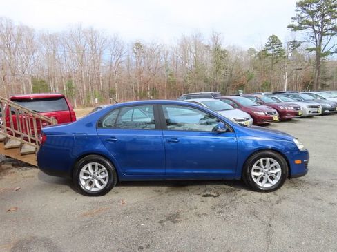 Used 2009 Volkswagen Jetta S image 6