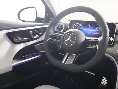 New 2026 Mercedes-Benz C 300 Sedan image 10