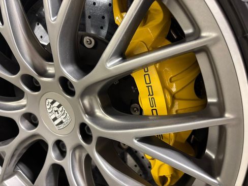 Used 2017 Porsche 911 Carrera S RWD image 9