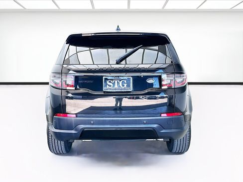 Used 2022 Land Rover Discovery Sport SE image 5