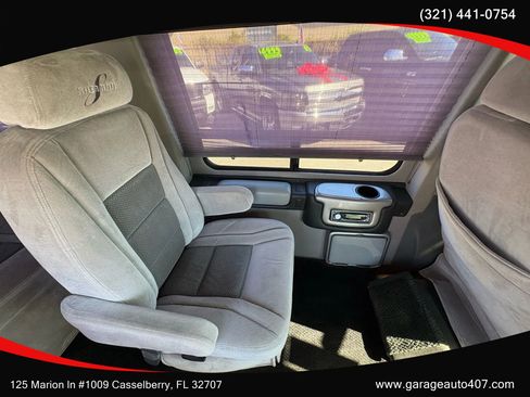 Used 2003 Ford E-150 and Econoline 150 Commercial Van 3D image 35