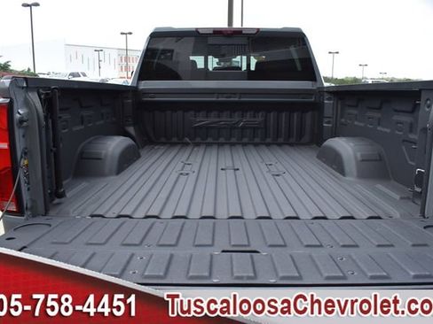 Used 2024 Chevrolet Silverado 2500 ZR2 w/ ZR2 Bison Edition image 9