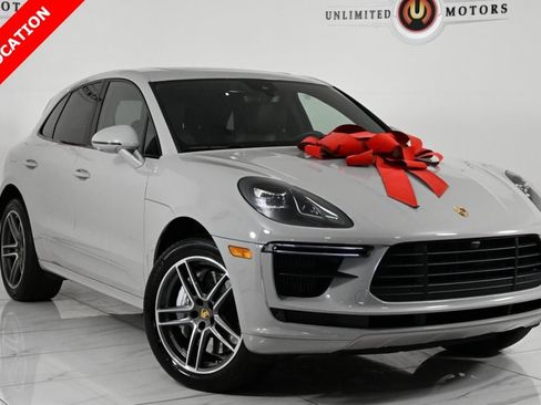 Used 2021 Porsche Macan Turbo w/ Premium Package Plus (PF0) image 1