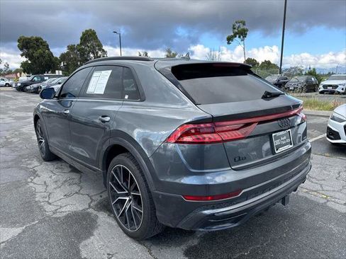 Used 2021 Audi Q8 Premium Plus w/ Premium Plus Package image 3