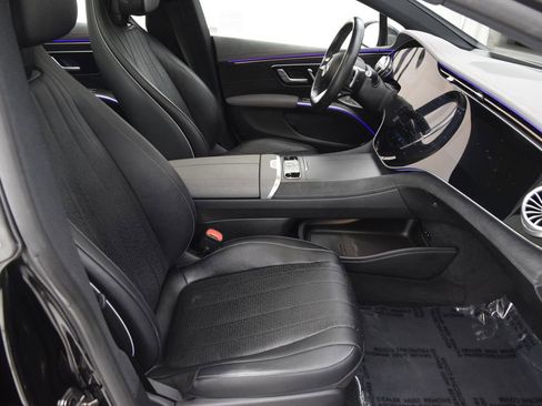 Used 2023 Mercedes-Benz EQS 580 4MATIC Sedan image 16