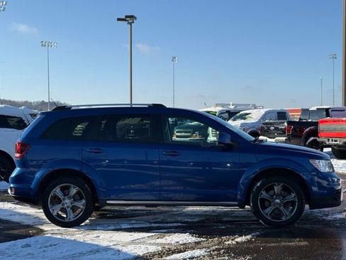 Used 2015 Dodge Journey Crossroad w/ Flexible Seating Group image 40
