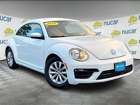 Used 2019 Volkswagen Beetle 2.0T S image 1