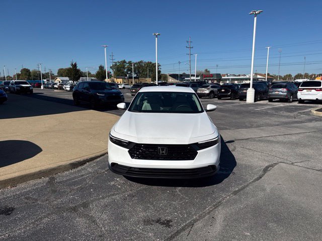 New 2026 Honda Accord LX image 2