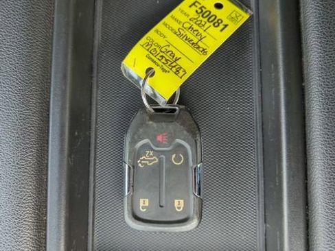Used 2021 Chevrolet Silverado 1500 RST AWD/4WD image 34