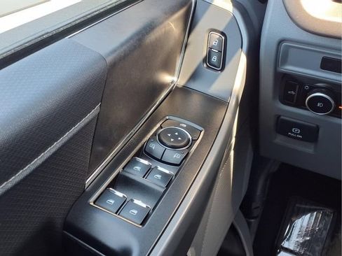 Used 2025 Ford F150 XLT w/ Equipment Group 301A Standard AWD/4WD image 18