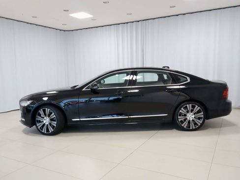 Used 2023 Volvo S90 B6 Ultimate AWD/4WD image 2