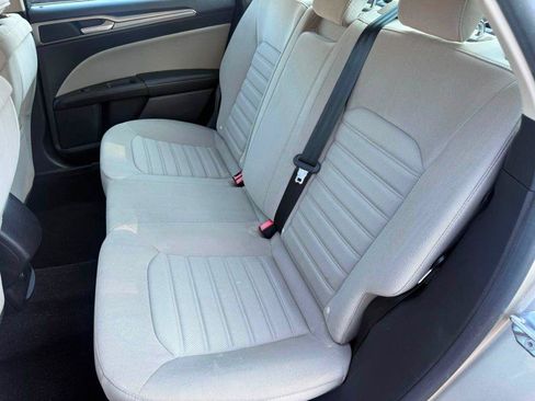 Used 2018 Ford Fusion S FWD image 17
