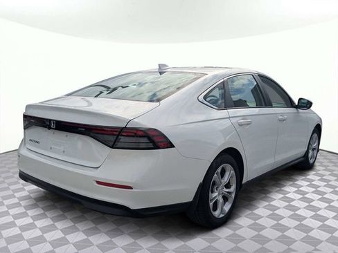 Used 2023 Honda Accord LX image 3