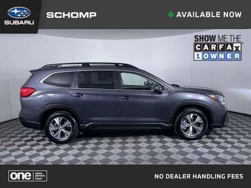 Used 2023 Subaru Ascent Premium w/ Convenience Package image 1