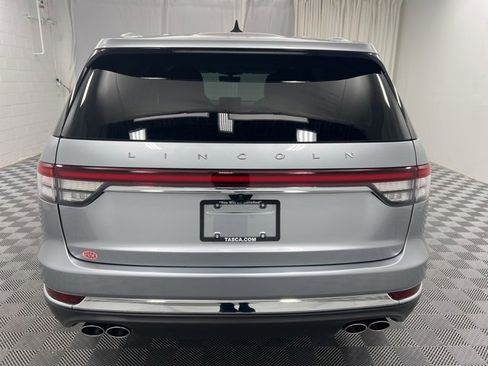 Certified 2022 Lincoln Aviator AWD w/ Premium Package image 7