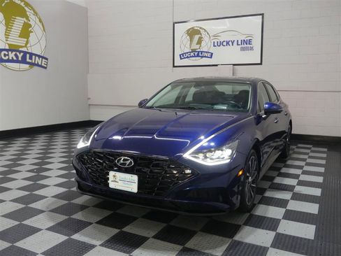 Used 2020 Hyundai Sonata Limited w/ Cargo Package FWD image 4