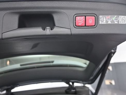 New 2026 Mercedes-Benz GLE 350 4MATIC image 25