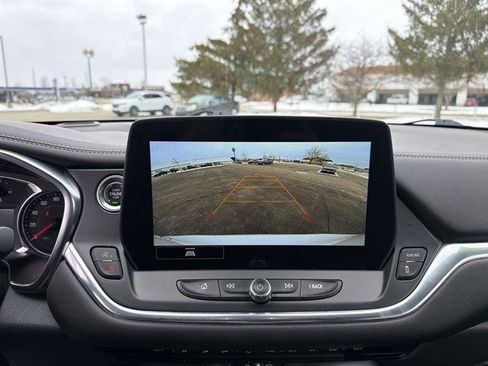 Used 2023 Chevrolet Blazer LT image 44