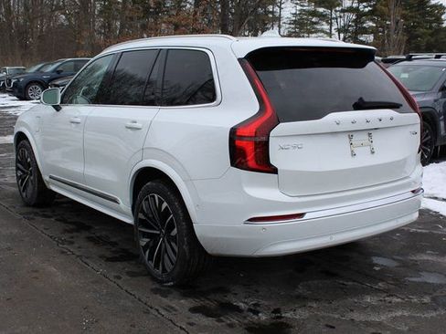 New 2026 Volvo XC90 T8 Plus w/ Protection Package Premier image 5