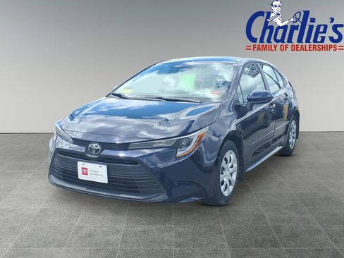 Certified 2023 Toyota Corolla LE FWD image 1