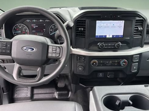 Used 2023 Ford F150 XL w/ Trailer Tow Package RWD image 10