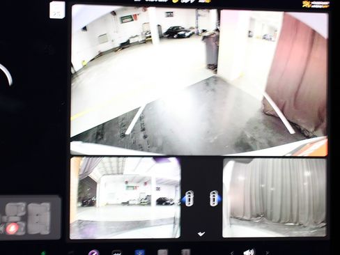 Used 2020 Tesla Model Y Performance image 29