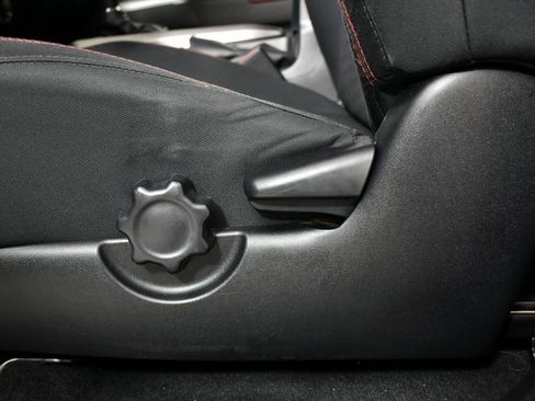 Used 2022 Toyota Tacoma SR5 image 13