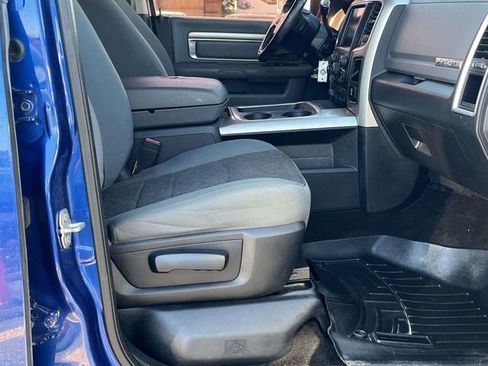 Used 2017 RAM 2500 Big Horn image 23