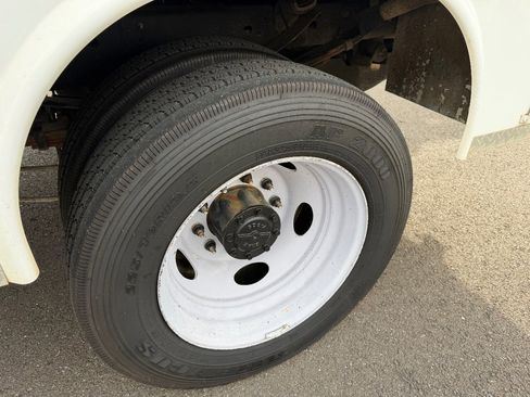 Used 2021 Ford F550 4x4 Crew Cab Super Duty image 27