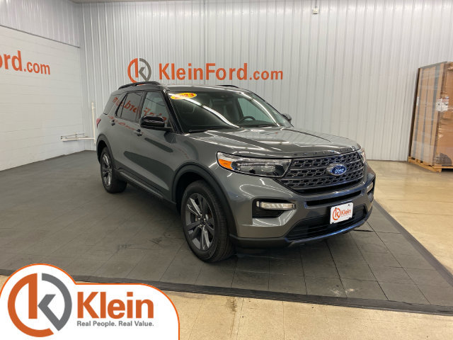 Used 2023 Ford Explorer XLT w/ Equipment Group 202A AWD/4WD image 1