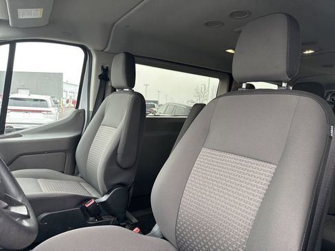 Used 2023 Ford Transit 350 XLT image 17