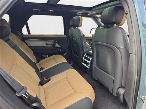 New 2025 Land Rover Range Rover Sport Dynamic SE image 10