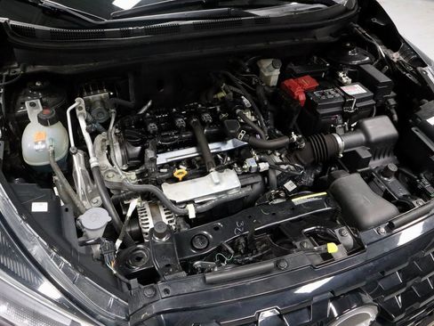 Certified 2023 Nissan Kicks SR image 15