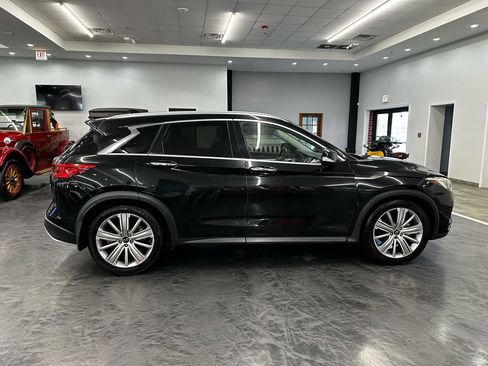 Used 2021 INFINITI QX50 Sensory w/ Cargo Package FWD image 4