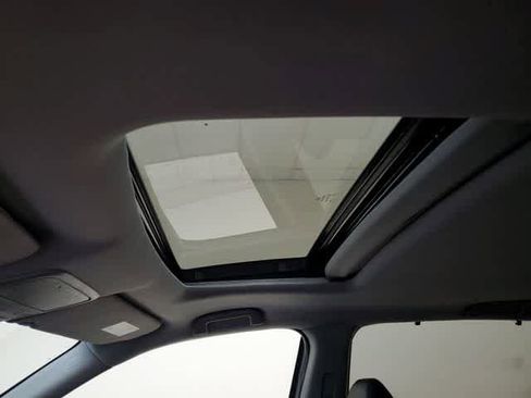 Used 2022 Honda Pilot EX-L image 3
